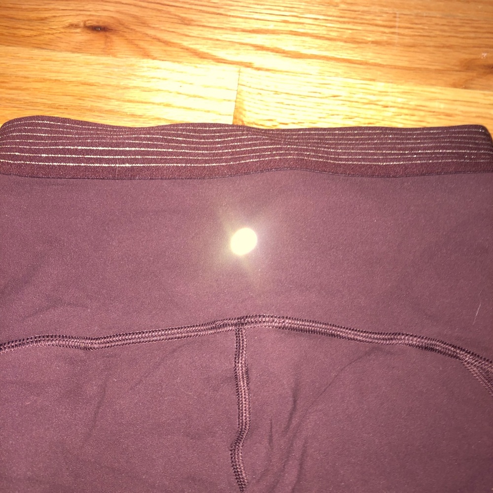 Lululemon size 4 maroon limited addition